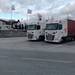 Приглашаем водителя кат. СЕ,  полная поддержка