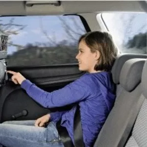 Автомобильный держатель для планшета или портативного DVD плеера 