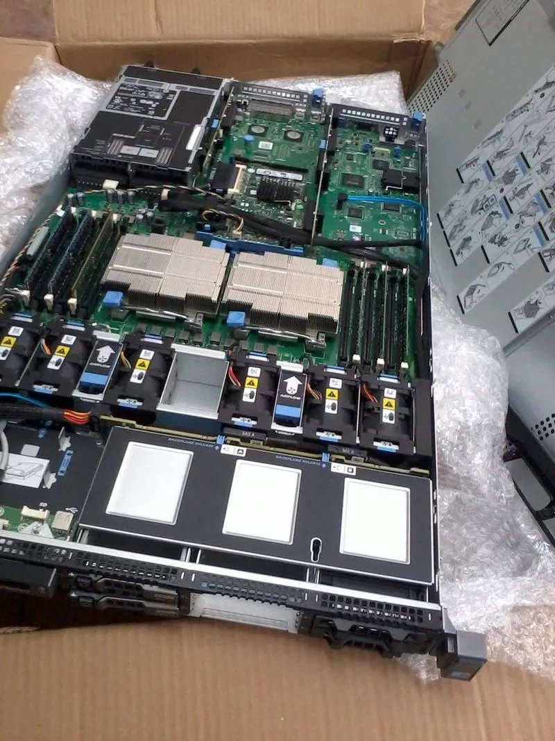 Server Dell PowerEdge R610 2xSixCore Xeon X5670, 24GB DDR3 ECC