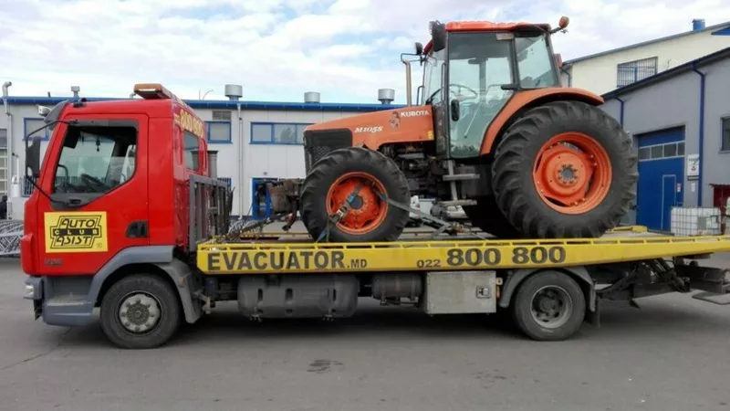 Evacuator Chisinau Moldova ,  evacuator echipat cu platforma hidraulica 4