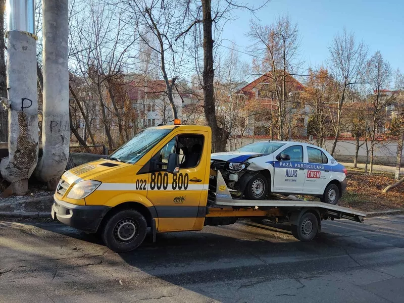 Evacuator Chisinau ,  Moldova 24 24 Auto Club Asist  3