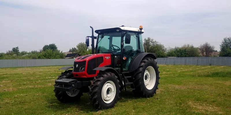 Vanzare ArmaTrac 1104 LUX(110 C.P.) Tractor. 3