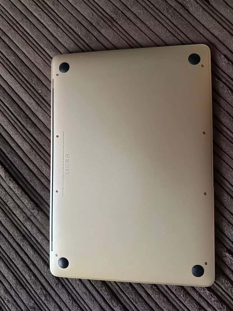 MacBook 13 Air 2017 года 3