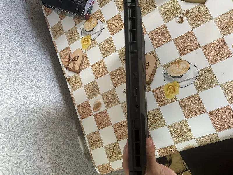 Продам Acer Nitro V16 5