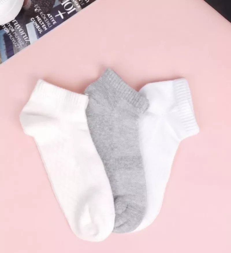 Practic și confortabil pentru bărbați – șosete,  lenjerie,  pijamale