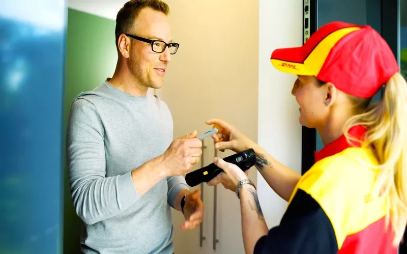 Работа в Германии Водитель DHL Кат.В Курьер 1800-2300 € КЁЛЬН 3